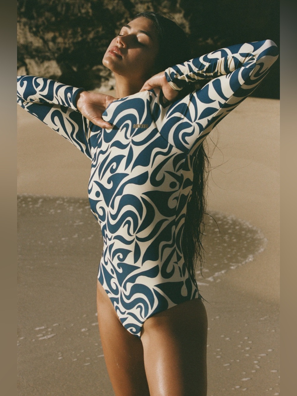 ISO Abysse Ama Long Sleeve Surfsuit Size Medium or Small